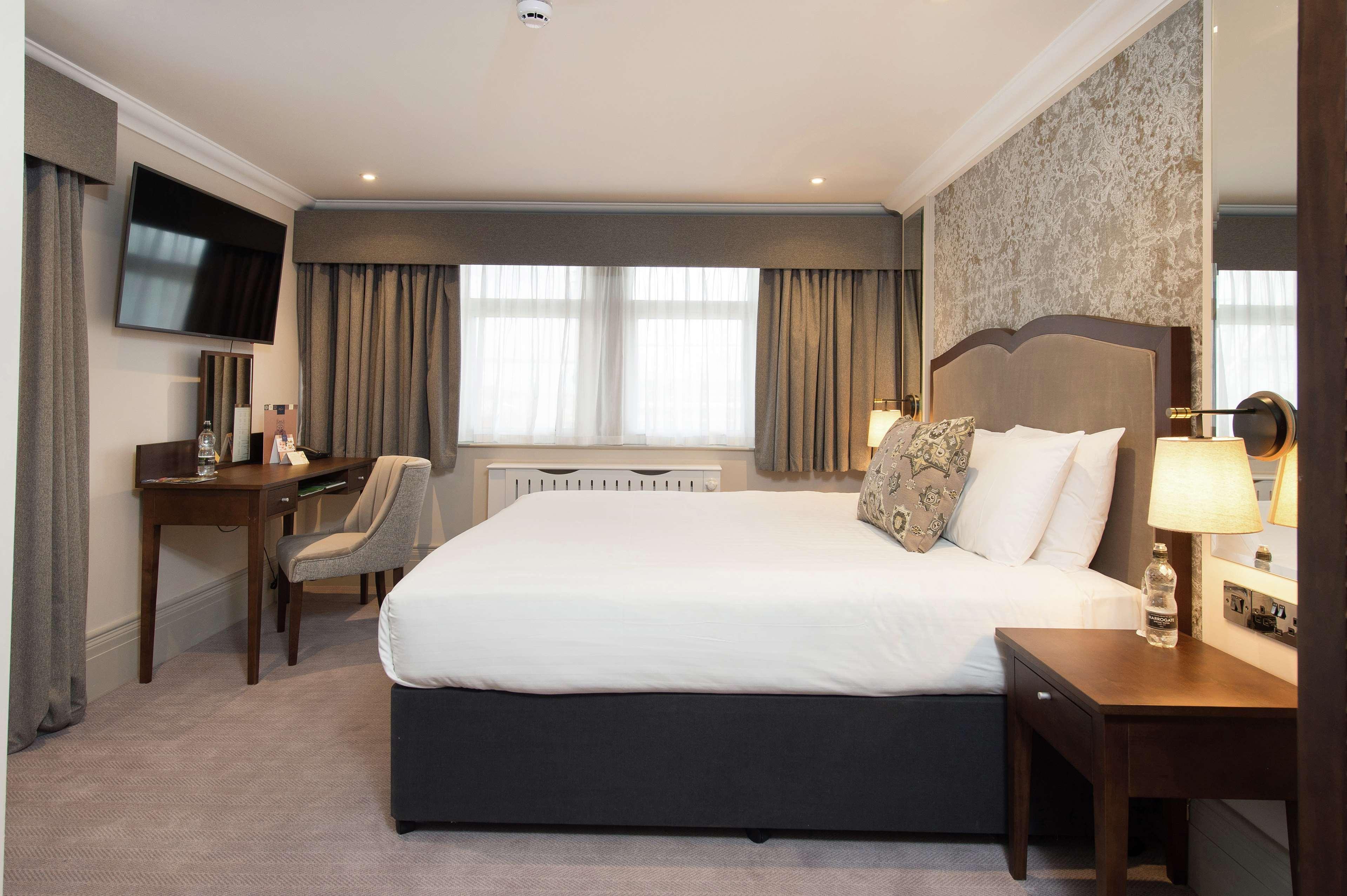 Doubletree By Hilton Harrogate Majestic Hotel & Spa Exterior foto